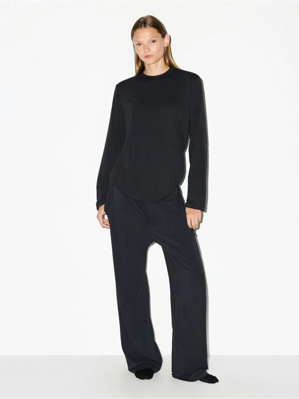 SKIMS boyfriend long sleeve tee